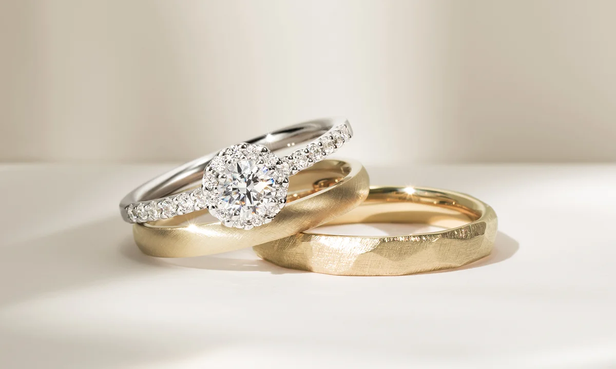 婚約指輪と結婚指輪