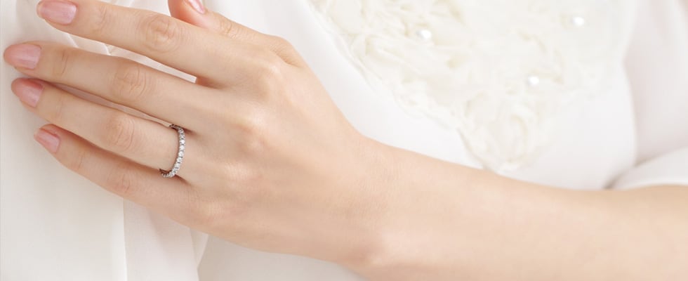 圧倒的な華やかさ”エタニティ”