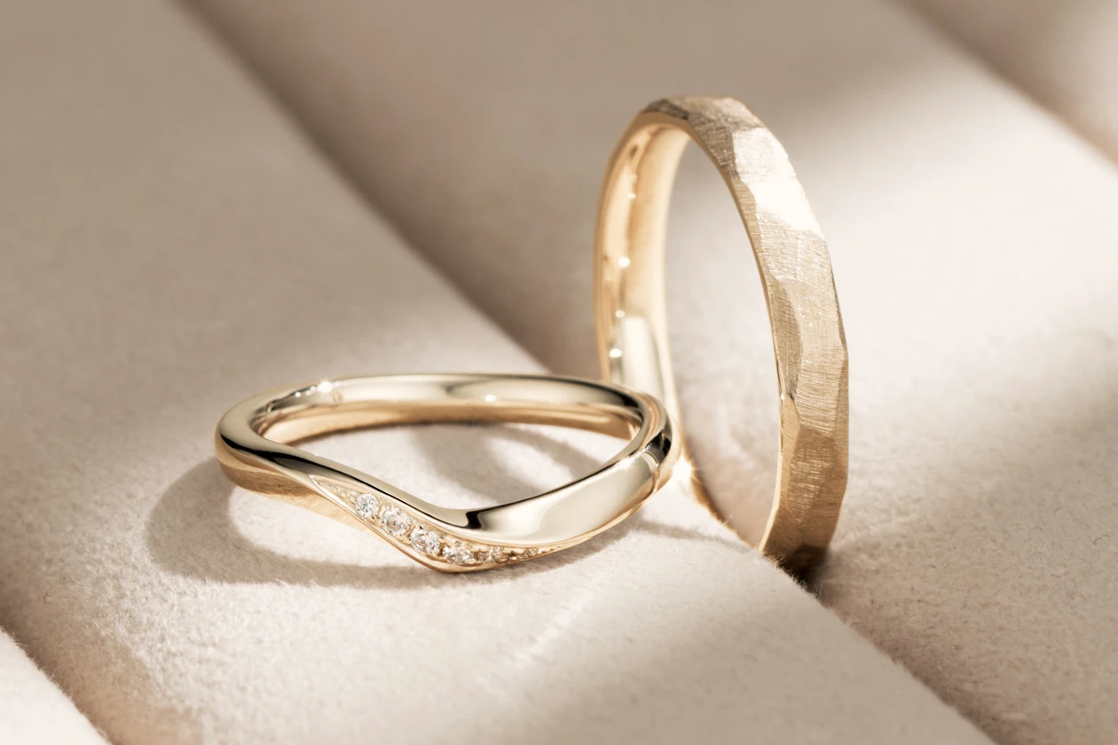 それぞれ「好き」が自然に調和する、二人だけの結婚指輪