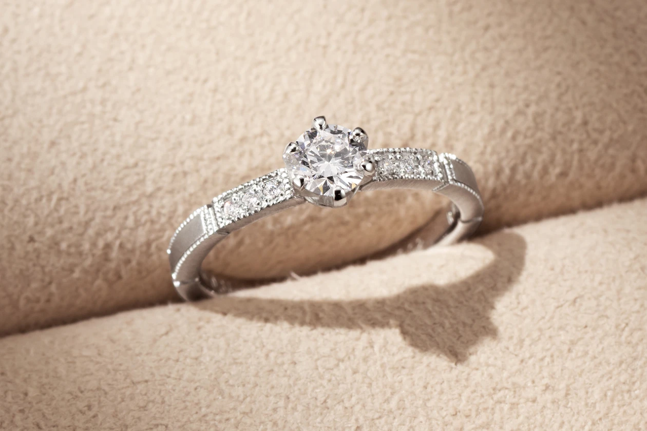 マットな質感と、経年変化を楽しめるという価値