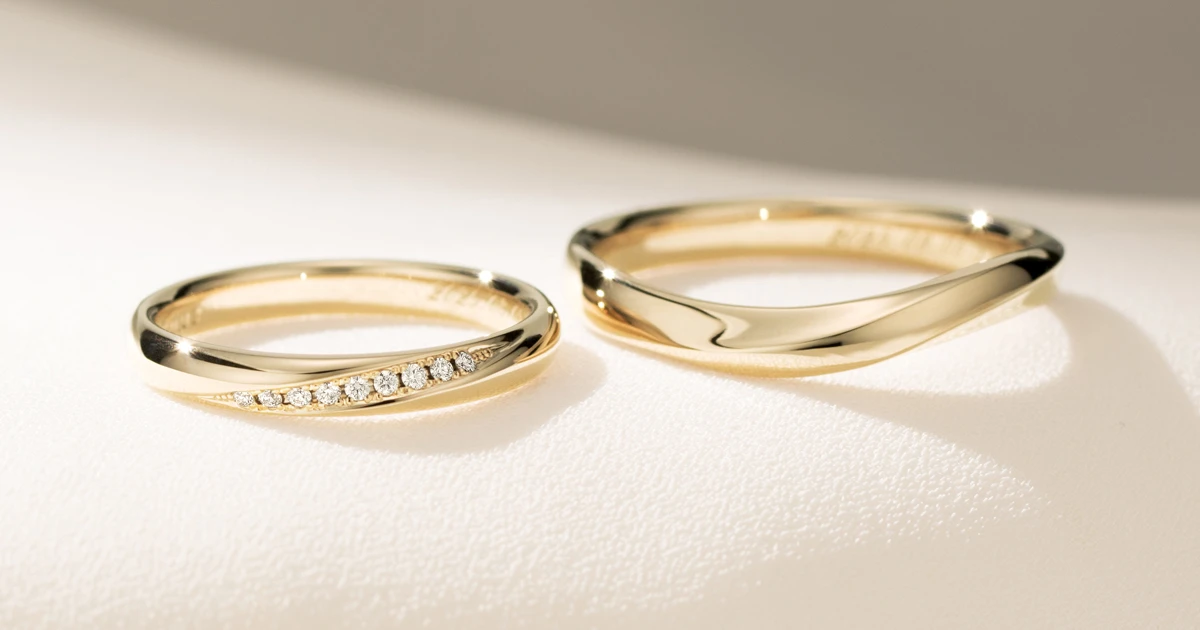 じっくりと試着をしてたどり着いた、理想のシャンパンゴールドカラーの結婚指輪