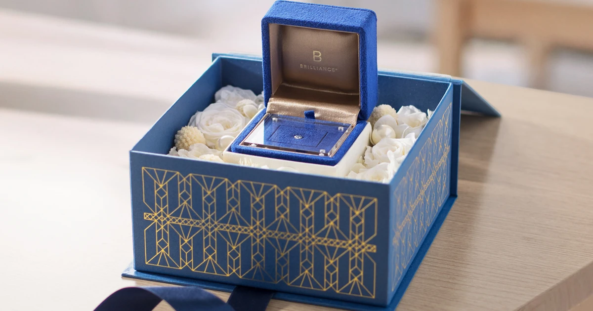 当日持ち帰りで叶えたサプライズ。品質に妥協なくこだわったプロポーズダイヤモンド