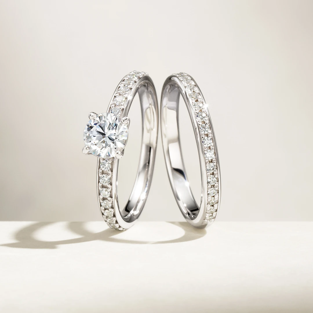 PT950 リラ ダイヤモンド エタニティタイプ リング 0.7ct｜婚約指輪
