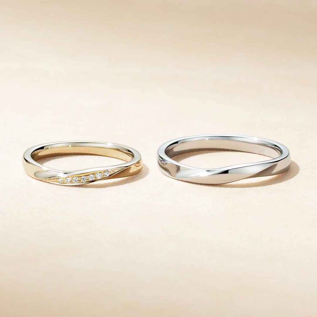 優しさとスタイリッシュさを纏う幸福感あふれるSラインのウェーブリング