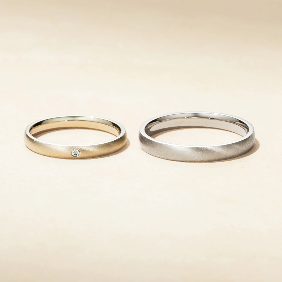 上質なサテン生地の質感を纏う見た目にも着け心地にも0.1mmまでこだわったブランドの自信作