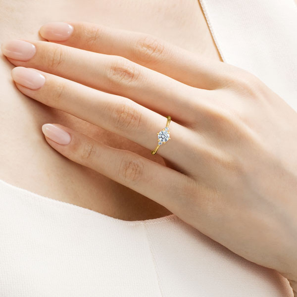 K18YG スプリング デュオ ダイヤモンド サイドストーン リング 0.5ct