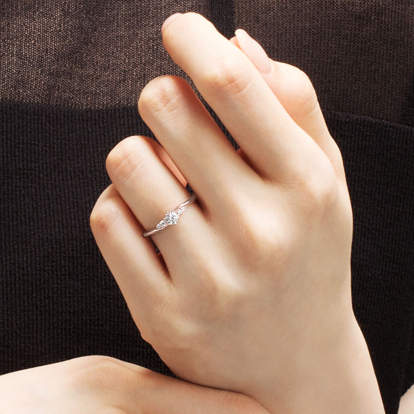 K18PG ロゼット ダイヤモンド サイドストーン リング 0.2ct｜婚約指輪