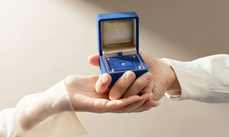 ダイヤモンドでプロポーズ